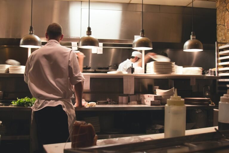 Chef Uniforms in Hospitality Industry – A Necessity or a Fashion Attire?